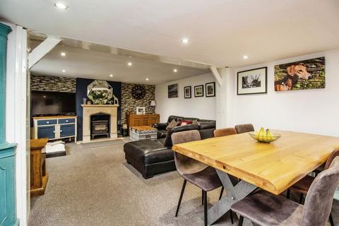 26 Folly Lane, Cheddleton, Leek, ST13 7DA