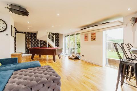 26 Folly Lane, Cheddleton, Leek, ST13 7DA