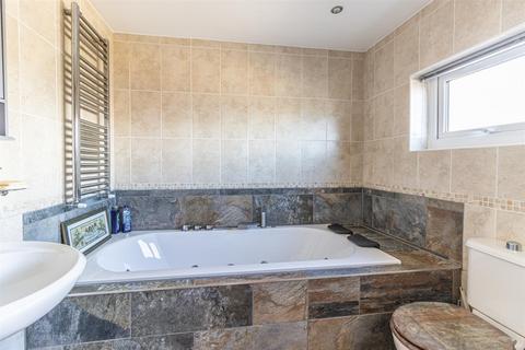 30 Cunningham Close, Shoeburyness, Southend-on-sea, SS3 9YP