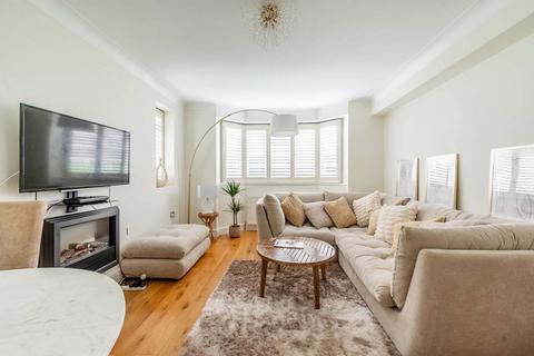 2 bedroom flat for sale, Beaufort Park, Hampstead Garden Suburb, London, NW11