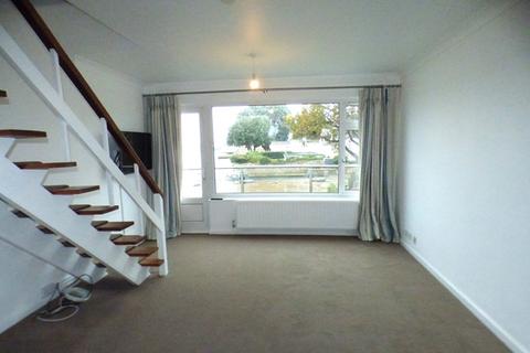 2 bedroom apartment to rent, 2 Bedroom apartment with beautiful estuary views