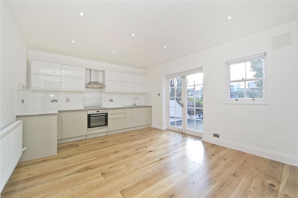 Kitchen / Reception