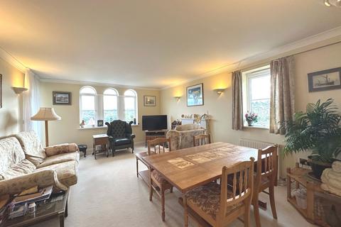 2 bedroom flat for sale, Alta Vista Road, Roundham, Paignton