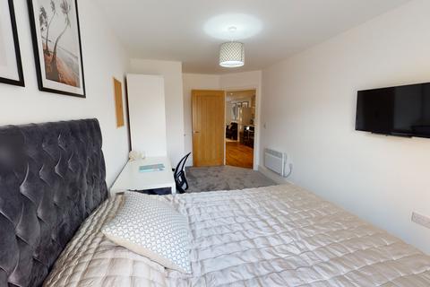 2 bedroom flat to rent, Claude Street, Nottingham NG7