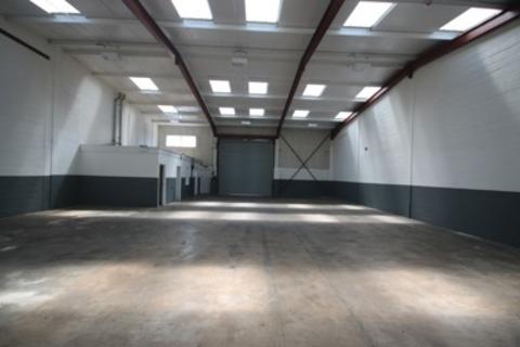 Industrial unit to rent, Units 8 & 10, Woodcock Industrial Estate, Warminster, BA12 9DX