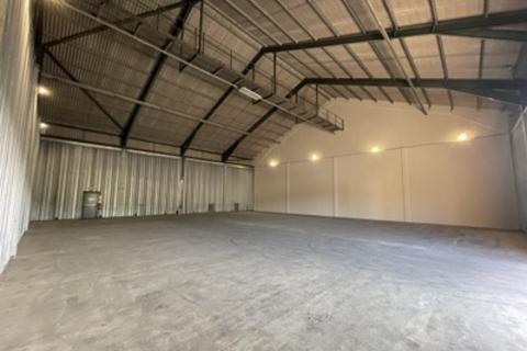 Industrial unit to rent, Unit 4, Grateley Business Park, Cholderton Road, Grateley, Andover, Hampshire, SP11 8SH