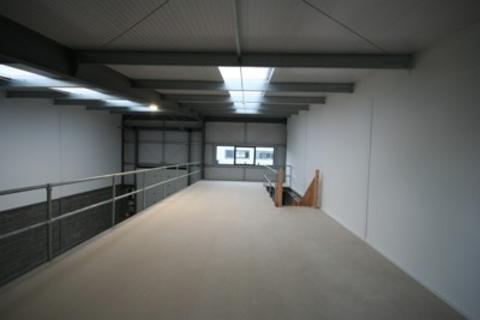 Industrial unit to rent, Unit 9, Rockhaven Business Centre, Street Business Park, Gravenchon Way, Street, Somerset, BA16 0HW