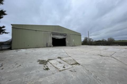 Industrial unit to rent, Unit 14, Thruxton Industrial Estate, Thruxton, Andover, Hampshire, SP11 8PW