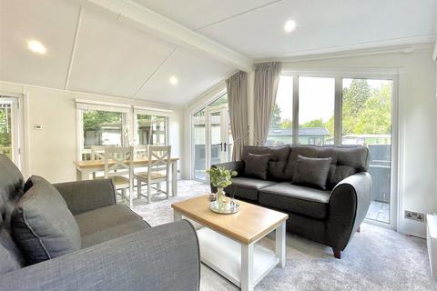 2 bedroom mobile home for sale, Ambleside Road, Windermere LA23