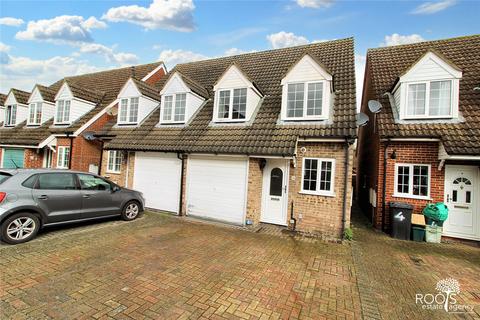 3 bedroom semi-detached house for sale, Chapman Walk, West Berkshire RG18