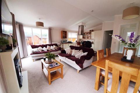 3 bedroom mobile home for sale, Ambleside Road, Windermere LA23