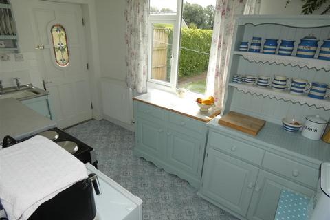 2 bedroom bungalow for sale, Lytham Road, Warton PR4