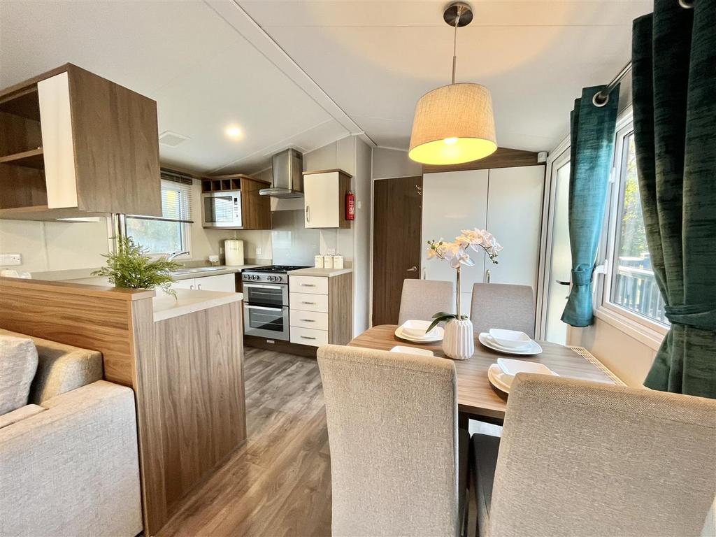 Gatebeck Road, Kendal LA8 2 bed mobile home for sale £54,995