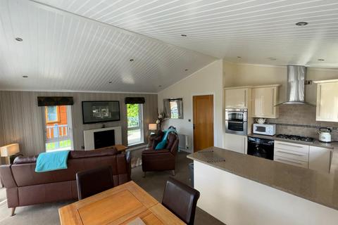 2 bedroom mobile home for sale, White Cross Bay, Ambleside Road, Windermere LA23