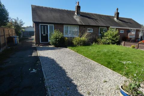 2 bedroom semi-detached bungalow to rent, Eastway, Freckleton PR4