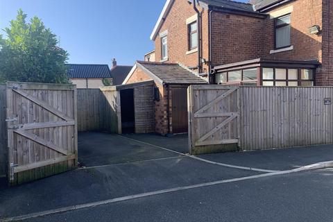 3 bedroom semi-detached house for sale, Lytham Road, Preston PR4