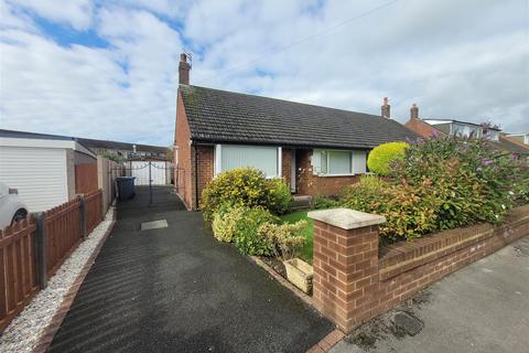 2 bedroom semi-detached bungalow to rent, Astley Crescent, Preston PR4