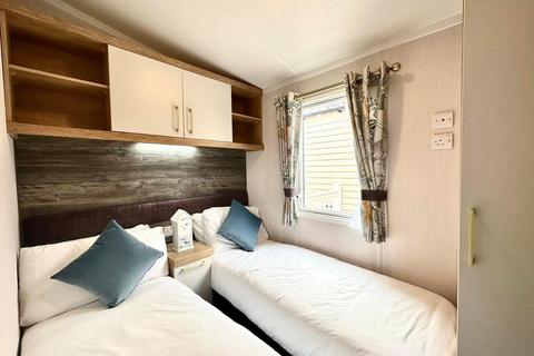 2 bedroom mobile home for sale, White Cross Bay, Ambleside Road, Windermere LA23