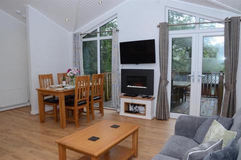 2 bedroom mobile home for sale, White Cross Bay, Ambleside Road, Windermere LA23