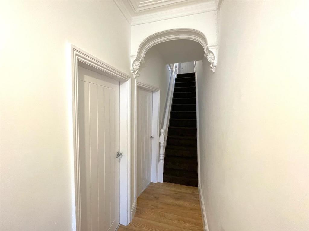 Park Road, Westhoughton, Bolton 3 bed end of terrace house to rent £