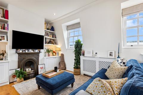 1 bedroom apartment for sale, St. John's Hill, London, SW11