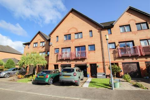 4 bedroom townhouse for sale, Curlinghall, Largs KA30