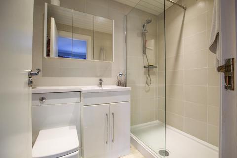 83 Curlinghall, Largs, KA30 8LB