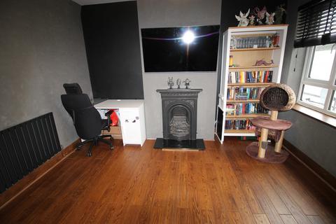 2 bedroom flat to rent, High Wycombe HP13