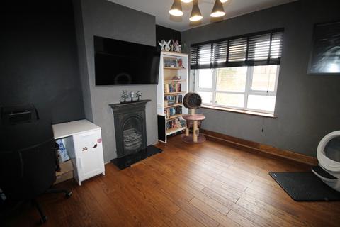 2 bedroom flat to rent, High Wycombe HP13