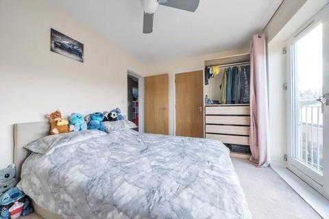 2 bedroom apartment for sale, Wentworth Place, London Road, Binfield