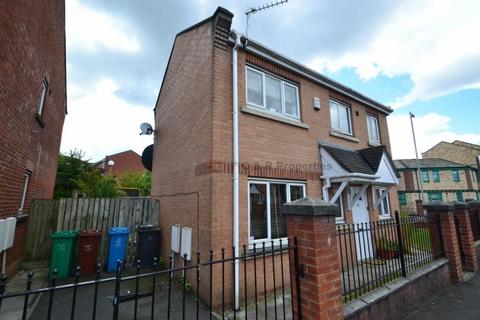 3 bedroom semi-detached house to rent, Ribston Street, Hulme, Manchester, M15 5RJ