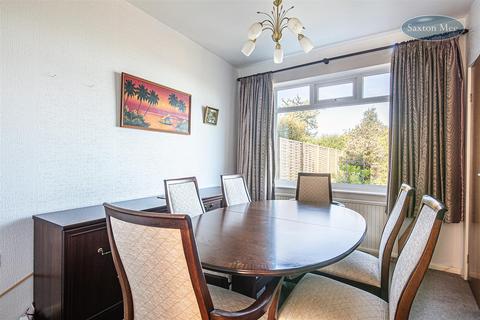 6 Grenobank Road, Grenoside, Sheffield, S35 8NW