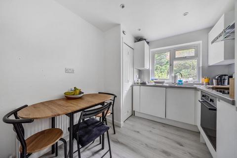 2 bedroom flat for sale, Chesham,  Buckinghamshire,  HP5