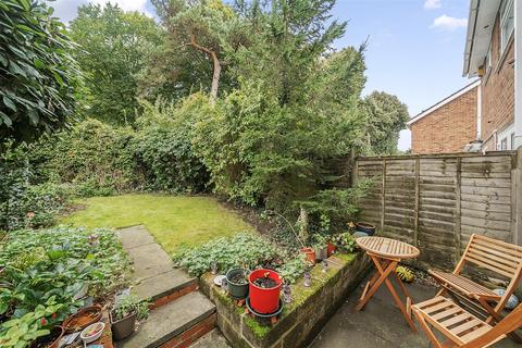 3 bedroom semi-detached house for sale, Charlbury Close, Maidstone