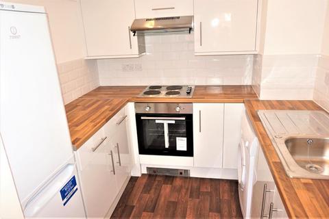 2 bedroom apartment to rent, Tomlinson Court, Harborough Road, Oadby