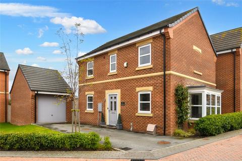 3 bedroom detached house for sale, Crocus Drive, Drighlington, Bradford, West Yorkshire