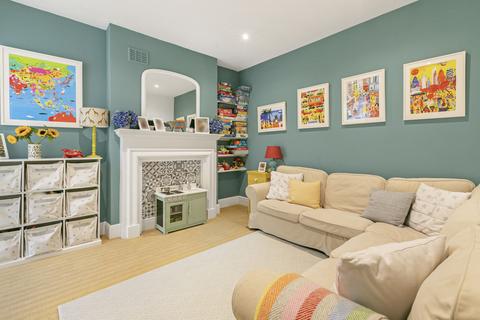 55 Wyatt Park Road, London, SW2 3TW