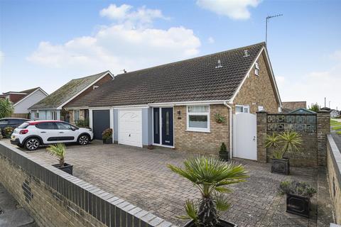 3 bedroom semi-detached house for sale, Arundel Road Central, Peacehaven