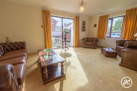 6 Broadstone, Westonzoyland, Bridgwater, TA7 0EW