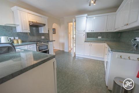 6 Broadstone, Westonzoyland, Bridgwater, TA7 0EW