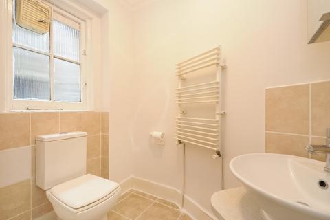 Studio to rent, Princes Avenue Muswell Hill N10