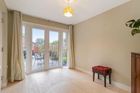 1 John Harper Close, Stroud, GL5 4HT