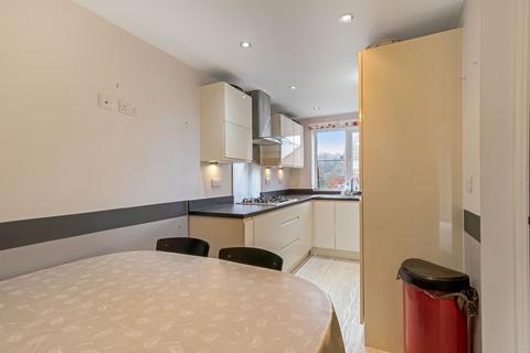 1 John Harper Close, Stroud, GL5 4HT