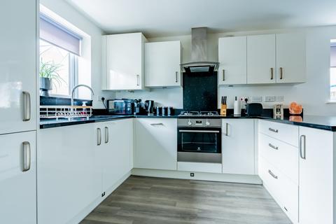 40 Snowdrop Drive, Emersons Green, Bristol, BS16 7LF