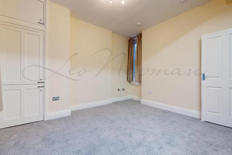 2 bedroom flat to rent, Stafford Place, Westminster, SW1