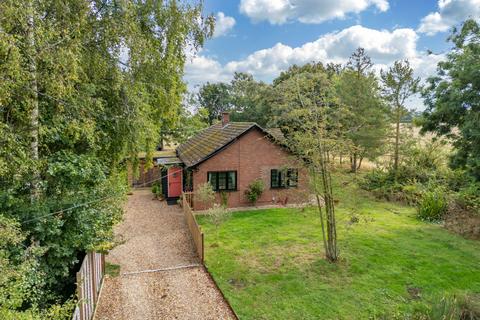 2 bedroom detached bungalow for sale, Water Lane, Worlingworth