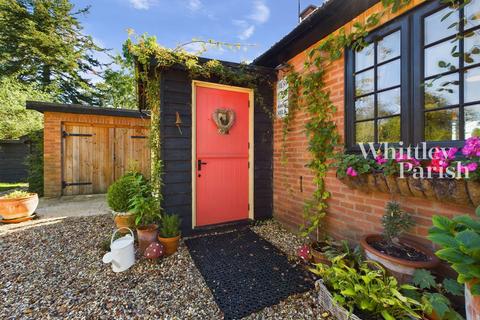 2 bedroom detached bungalow for sale, Water Lane, Worlingworth