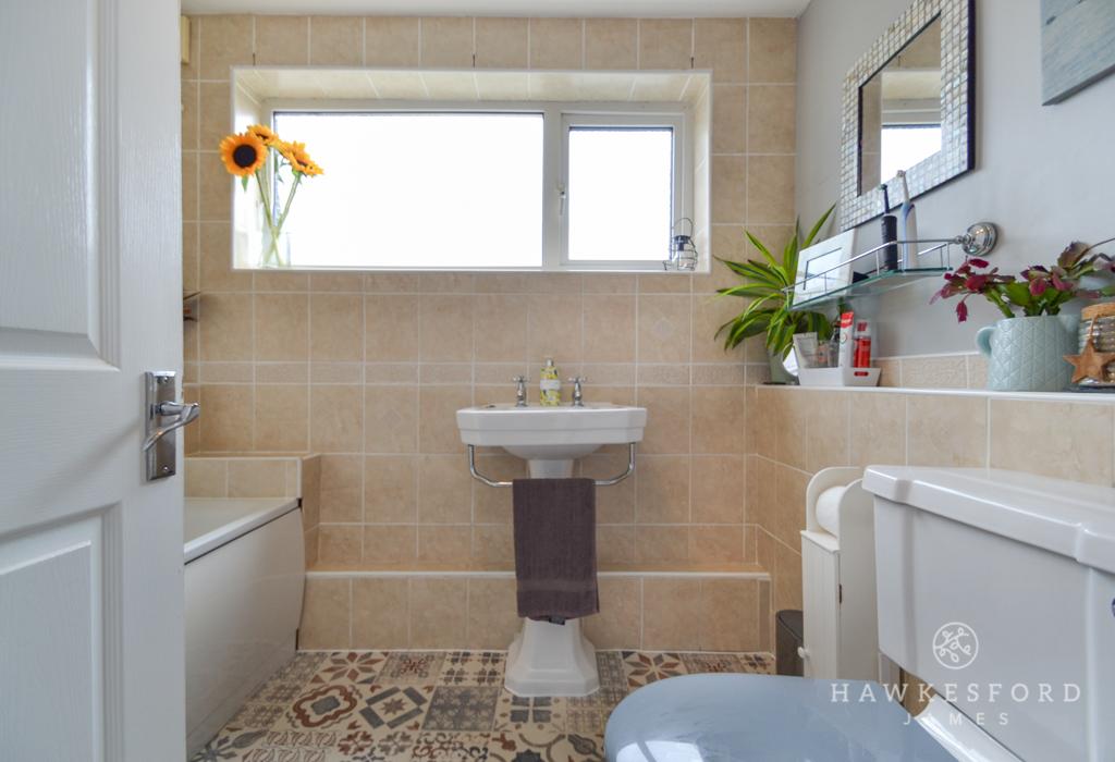 Park Road, Sittingbourne   Bathroom