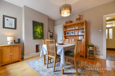 3 bedroom detached house for sale, Park Road, Sittingbourne ME10