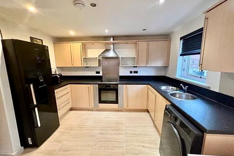 2 bedroom flat for sale, Elmira Way, Egerton House, M5